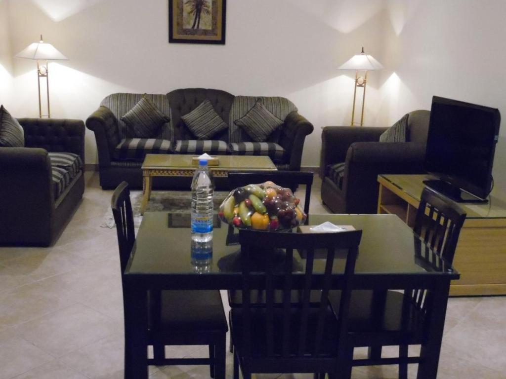 Milan Deluxe Suites Khobar Buitenkant foto