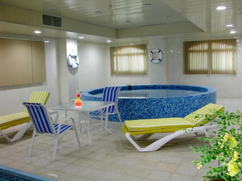 Milan Deluxe Suites Khobar Buitenkant foto